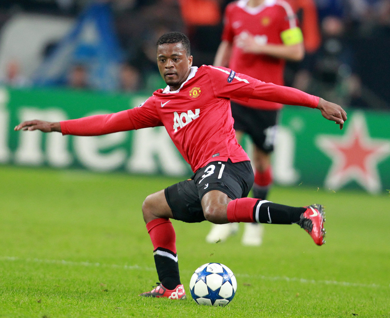 使对手收缩 使对手收缩